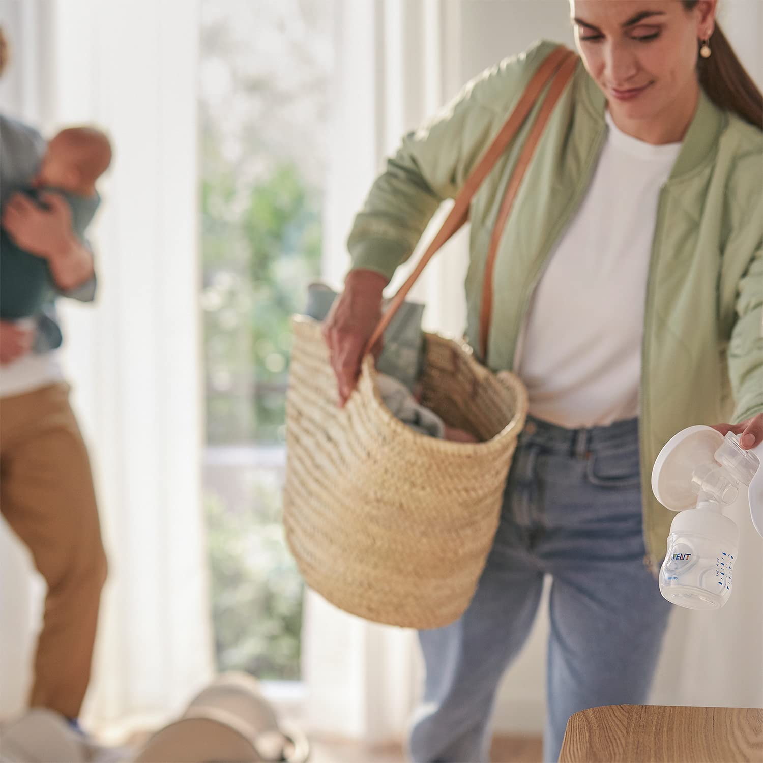 Philips Avent Manual Breast Pump (Model - SEF 430/10)