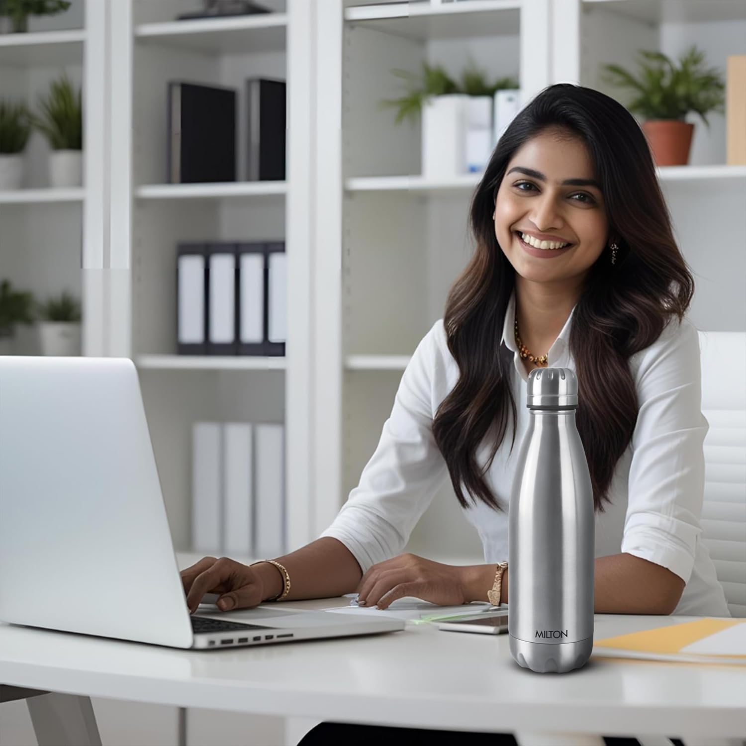 Milton Duo DLX 500 Thermosteel Water Bottle 500 ml, 24 Hr Hot and Cold I Leak Proof Lid, ISI Certified I Vacuum Insulated I for Office, Gym, School I Silver
