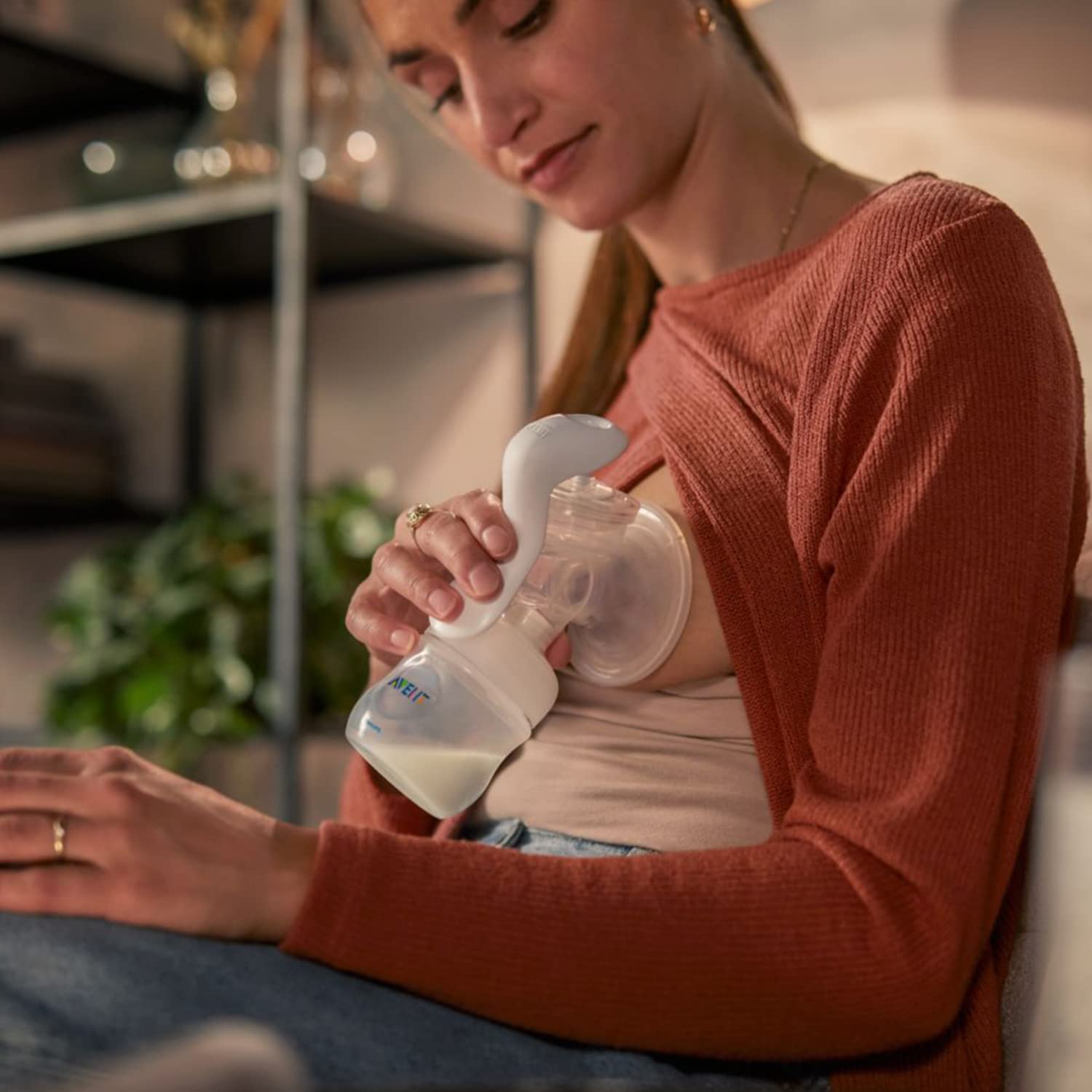 Philips Avent Manual Breast Pump (Model - SEF 430/10)