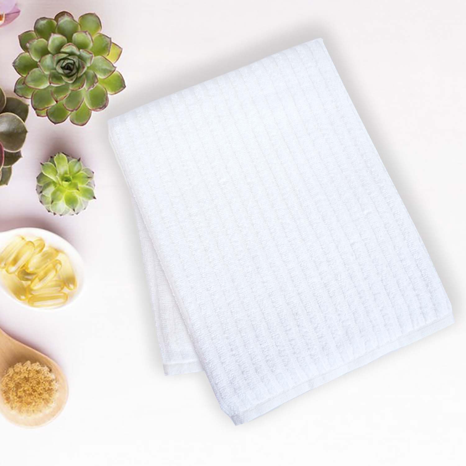 Micro Cotton LuxeLite Versatile Towel, White (size: 58x122 cms)